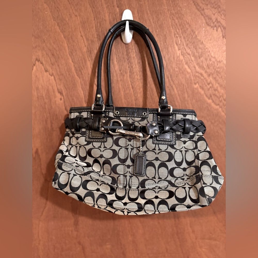 Coach Signature Hampton Black Handbag Tote